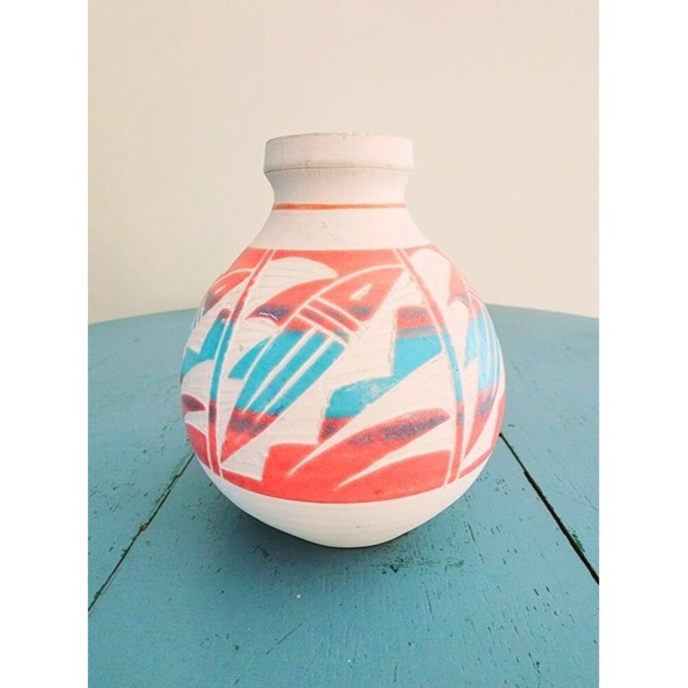 Acevloza Mexico Pottery Vintage Flower Vase Sgraffito Geometric Design Signed
